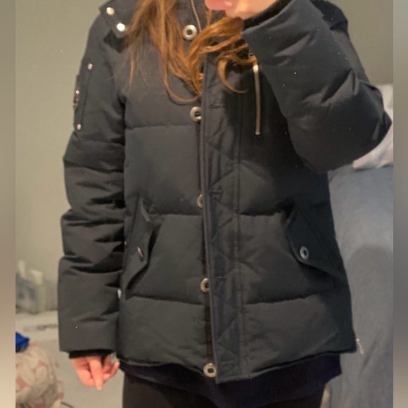 Authentic women’s Moose Knuckles 3Q winter jacket parka - Picture 5 of 11